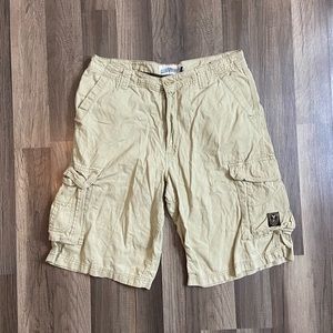 mens vintage beige cargo shorts from company 81